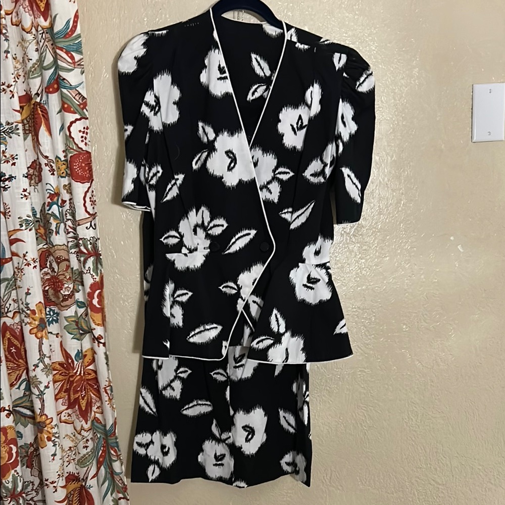 Chic Black and White Floral Suit Set
